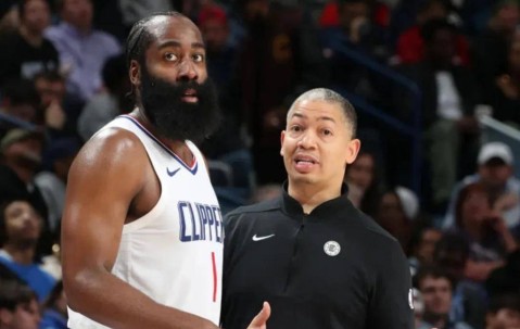 爱游戏-哈登遭遇二十持续失利，巴黎圣日耳曼教练压力巨大！