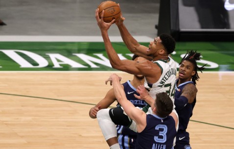 爱游戏体育- 字母哥最新上场 