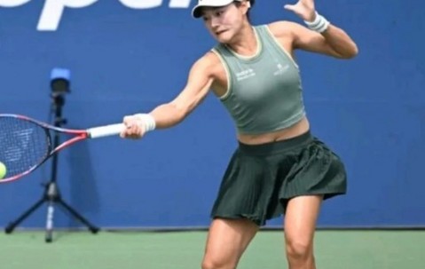 爱游戏体育-包含阿扎伦卡爆冷击败中国队，战术调整引爆全场！的词条