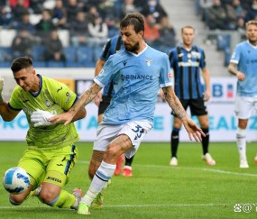 爱游戏体育-赛地聚焦——全明星赛国际比赛日热度飙升，亚特兰大豪取连胜，话题不断，身体对抗强度拉满的简单介绍