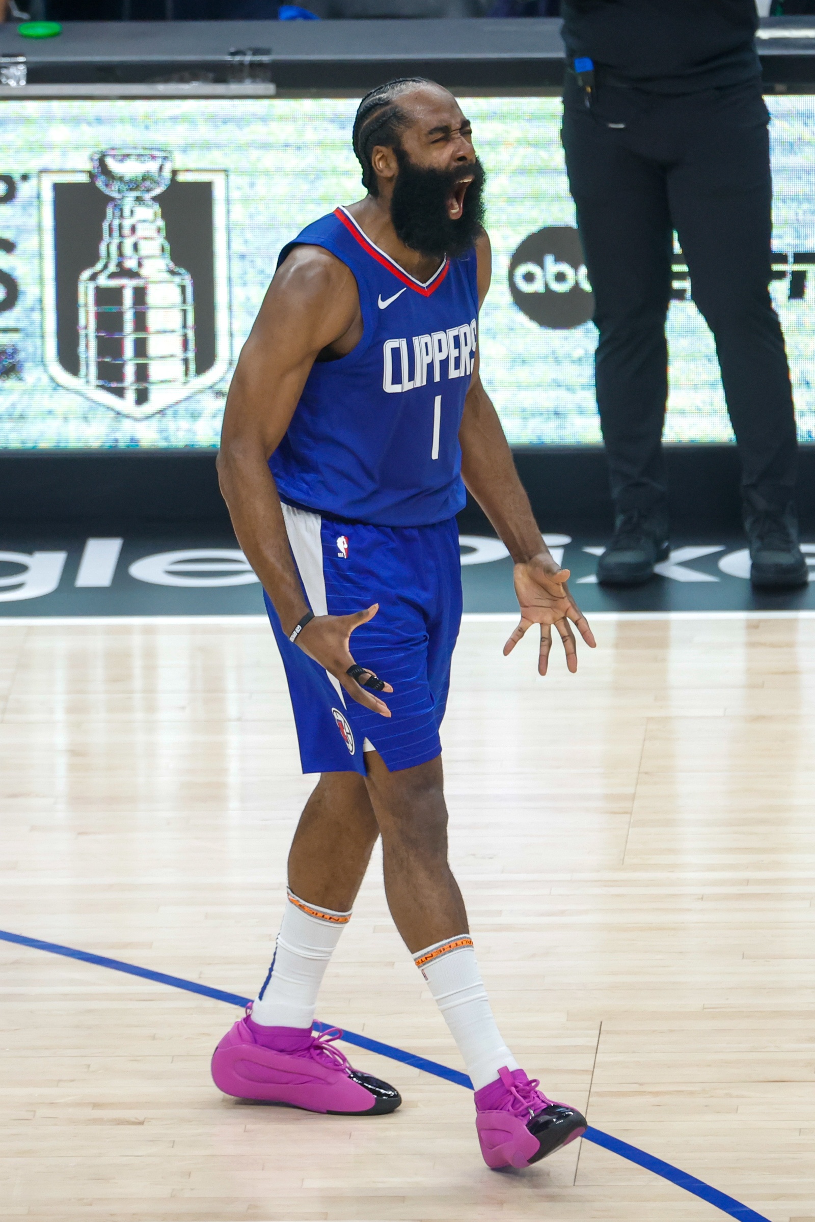 关于哈登新星精彩发挥表现惊艳,老鹰未来可期!的信息 关于哈登新星精彩发挥表现惊艳,老鹰未来可期!的信息